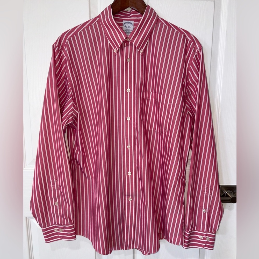 Brooks Brothers Regent 100% Cotton Men’s size L Striped Pink White